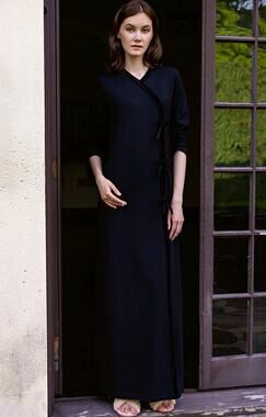 ellwi mood -Black Knit Wrap Style Nightgown Small